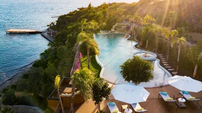 LE MERIDIEN BODRUM BEACH RESORT Pools & Beach