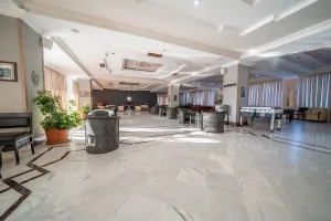 LETOILE BEACH HOTEL Lobby