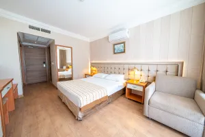 LETOILE BEACH HOTEL Rooms