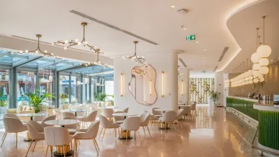 LIBERTY FABAY HOTEL Bars