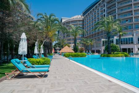 LIBERTY HOTELS LARA Pools & Beach