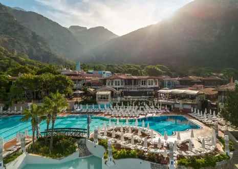 LIBERTY HOTELS LYKIA Pools & Beach