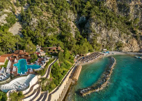 LIBERTY HOTELS LYKIA Pools & Beach