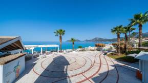 LIBERTY HOTELS LYKIA Bars