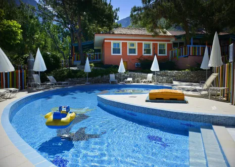 LIBERTY HOTELS LYKIA Pools & Beach