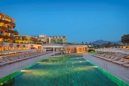 LIBERTY SIGNA Pools & Beach