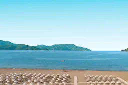 LIBERTY SIGNA Pools & Beach