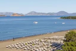 LIBERTY SIGNA Pools & Beach