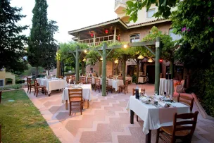LIMAK ARCADIA SPORT RESORT Restaurants