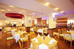 LIMAK ARCADIA SPORT RESORT Restaurants