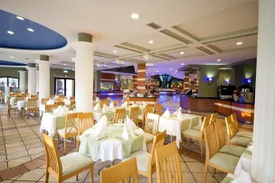 LIMAK ARCADIA SPORT RESORT Restaurants