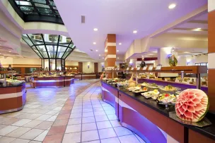 LIMAK ARCADIA SPORT RESORT Restaurants