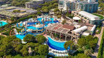 LIMAK ATLANTIS RESORT Pools & Beach