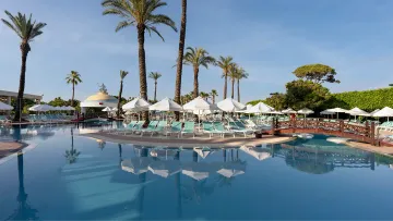 LIMAK ATLANTIS RESORT Pools & Beach