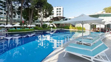 LIMAK ATLANTIS RESORT Pools & Beach