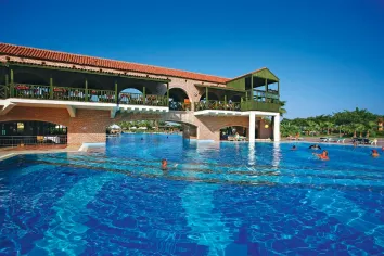 LIMAK LIMRA RESORT Pools & Beach