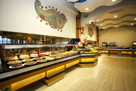 LIMAK LIMRA RESORT Restaurants