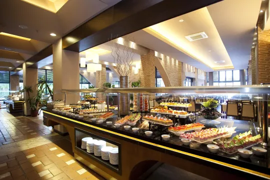 LIMAK LIMRA RESORT Restaurants