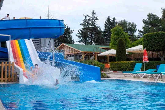 LIMS BONA DEA BEACH HOTEL Pools & Beach