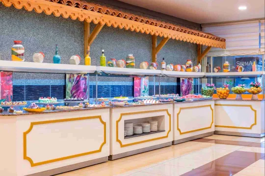 LIMS BONA DEA BEACH HOTEL Restaurants