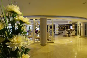 LINDA RESORT HOTEL Lobby