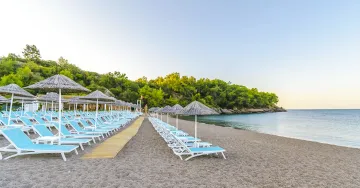 LITORE RESORT HOTEL-SPA Pools & Beach