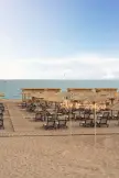 LIU RESORTS Pools & Beach