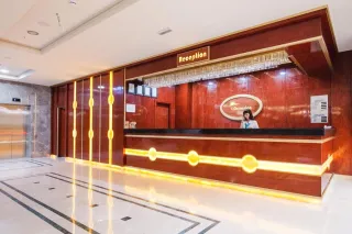 LOCEANICA BEACH RESORT Lobby
