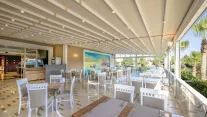 LOCEANICA BEACH RESORT Restaurants