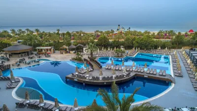 LONG BEACH ALANYA Pools & Beach