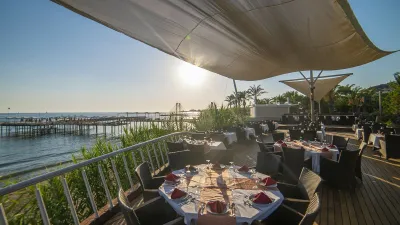 LONG BEACH ALANYA Restaurants