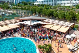 LONG BEACH ALANYA Activities