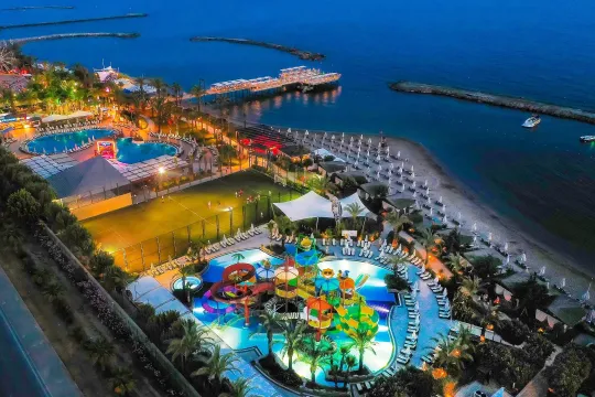 LONG BEACH ALANYA General Images