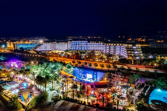 LONG BEACH ALANYA General Images