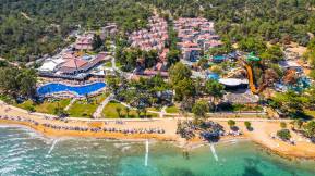LONG BEACH CLUB NATURE