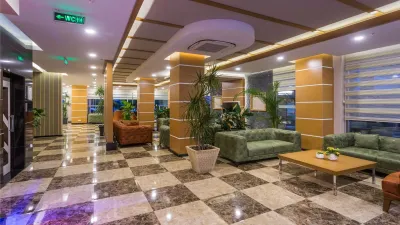 LONICERA CITY HOTEL Lobby