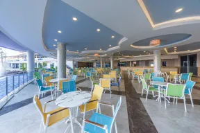 LONICERA RESORT-SPA Restaurants