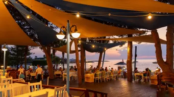 LONICERA RESORT-SPA Restaurants