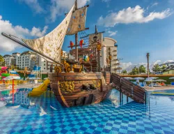 LONICERA WORLD HOTEL Activities