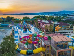LONICERA WORLD HOTEL Activities