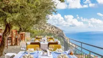 LORYMA RESORT HOTEL Restaurants