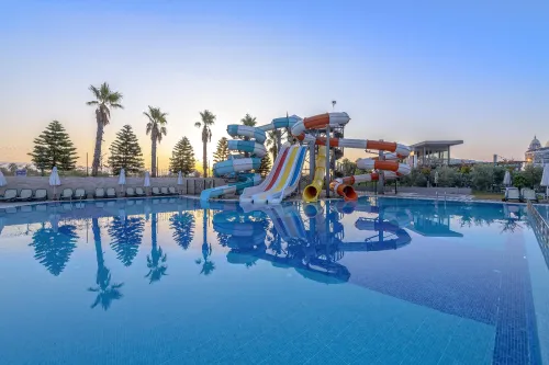 LRS PORT RIVER HOTEL - SPA Pools & Beach
