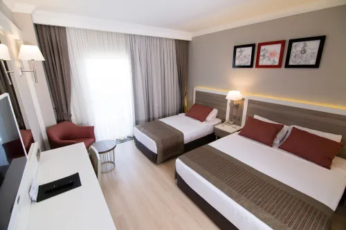 LRS PORT RIVER HOTEL - SPA Rooms