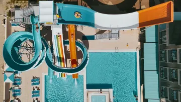 LUCIDA BEACH HOTEL Pools & Beach