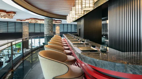 LUJO ART - JOY Restaurants