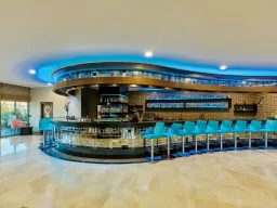 LUNA BLANCA RESORT-SPA Bars