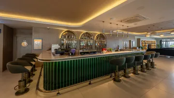 LUNA VISTA HOTEL Bars