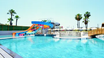 LUNA VISTA HOTEL Pools & Beach