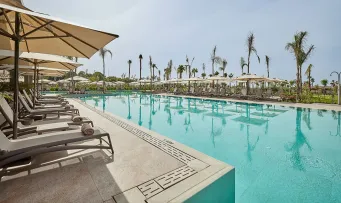 LUSSO SORGUN Pools & Beach
