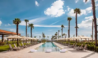LUSSO SORGUN Pools & Beach